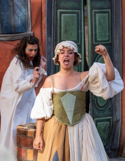 la folie d'isabelle compagnie dinamo theatre festival moliere pezenas